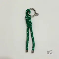 パラコード　チャーム　キーホルダー　ハンドメイド　緑　グリーン