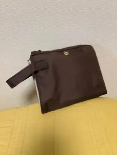 エミレーツ　ビジネスアメニティー