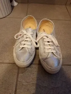 SUPERGA スニーカー シルバー ラメ 38のサムネイル