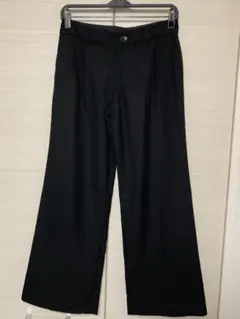 【ローライズ】タックワイドパンツ　きれいめ　ユニクロ