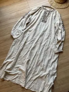 新品　サマンサモスモス　SM2 コットン　綿素材　ワンピース　ナチュラル　刺繍