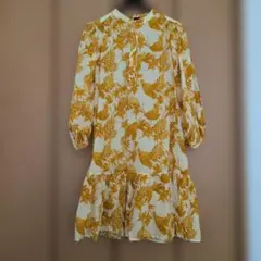 Banana Republic ボタニカル柄 ワンピース Mサイズのサムネイル