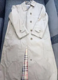 【美品】　バーバリー　カラーコート