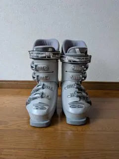 Item thumbnail for item 782dd170-a2bf-41b2-ab7f-58ca21d90291