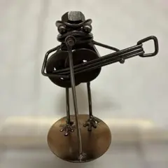 Item thumbnail for item 870b2563-d3f8-4ae1-b2ba-e1f4a4686095