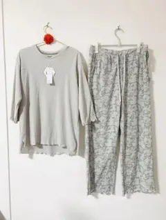 Y*o様 トップバリュ セリアント ワッフルTシャツ＆ワイドパンツ ２点セットのサムネイル