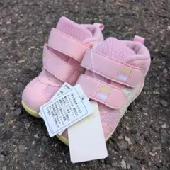 【新品】アシックス　スクスク　ハイカット　スニーカー　ミドルカット