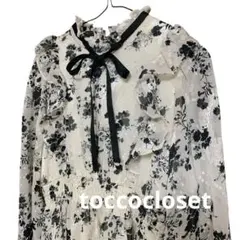 フリル＆リボン付きウエストシャーリングフラワープリントワンピース