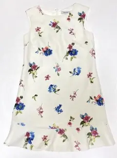 美品リランドチュール　花柄ワンピース
