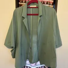 Item thumbnail for item fc6c2049-ce5c-4b90-8fd8-a323c79f21aa