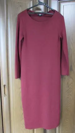 UNIQLO ニットIラインワンピース（九分袖） Mサイズ
