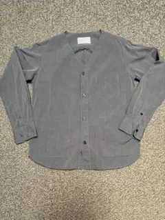 urban research 薄い水色　襟なし 長袖シャツ