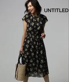 美品　アンタイトル　UNTITLED 花柄　フラワー　ワンピース