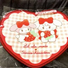 ハート型 サンリオインテリアマット