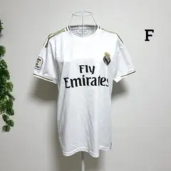 Item thumbnail for item bb51cb33-0fe4-4a9c-96a2-3efe66e38f0e