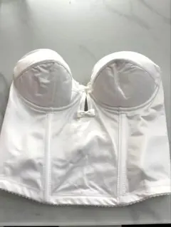 ホワイトコルセット　ノバレーゼ　 結婚式インナー　ビスチェ　白色　C70