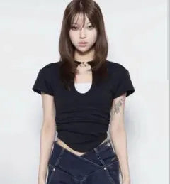 トップス THEREDTHREAD S symbol charm tops THEREDTHREAD S symbol charm tops - メルカリ