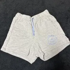 adidas グレー ショートパンツ　ポケット付き