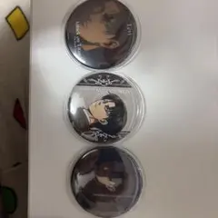 進撃の巨人 リヴァイ 缶バッジ 3個セット