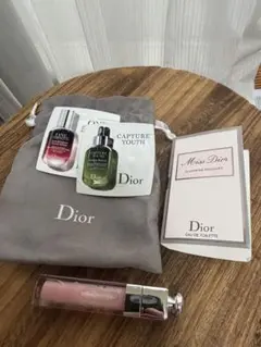 DIOR ディオールアディクトリップ　マキシマイザー　01 リップグロス