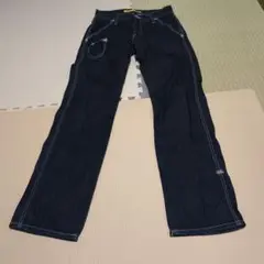 ダークブルー ストレートデニム