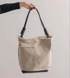 美品】IENA NAGHEDI 風 編み込みハンドバック PECHINCHAR - メルカリ