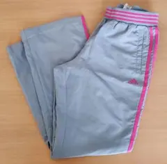 アディダス　ウォームアップ　ウィンドウ　パンツ