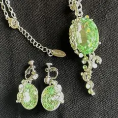 Kirks Folly カメオ風モチーフ アクセサリーセット Kirks Folly カメオ風モチーフ アクセサリーセット - メルカリ