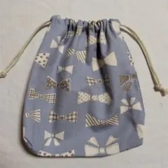 クローバー刺繍 パッチワーク 巾着袋 - メルカリ