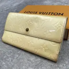 ルイヴィトン　長財布　折り財布　インターナショナル　ヴェルニ　イエロー