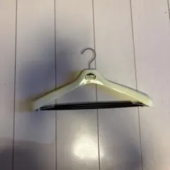 鈴木洋服店 衣類ハンガー 1本のサムネイル