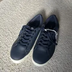 ラコステ スニーカー