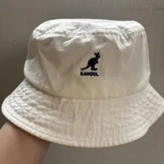 Item thumbnail for item ae1cf257-1c8b-4c8e-9b4f-eb968f9b3a88