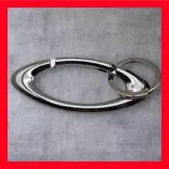 スタイリッシュ キーホルダー シルバー オーバル型 カラビナ モード キーリング