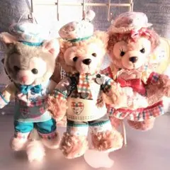 ダッフィー　シェリーメイ　ジェラトーニ　ぬいぐるみバッジ　ハートウォーミング♡