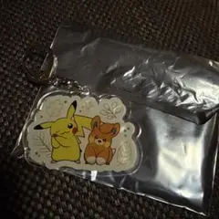 ポケットモンスター　 プロントコラボ アクリルキーホルダー ピカチュウ×パモ