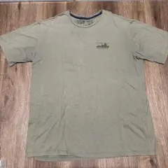 Patagonia オリーブグリーン Tシャツ