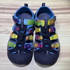 【元箱なし】KEEN サンダル 23.5cm 【圧縮梱包】
