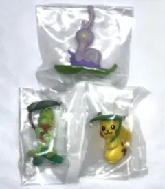 ポケモン しとしとあまやどり ピカチュウ キモリ ヌメイル ガチャ