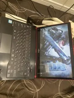 Fujitsu LIFEBOOK 赤 13.3インチ