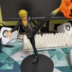 ワンピース サンジ フィギュア