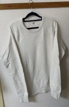 ユニクロ　トレーナー　長袖