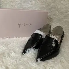 Herlipto Medallion Heel Loafer 36 黒のサムネイル