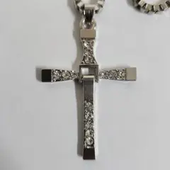 クロスネックレス　ワイルド・スピード　シルバー　ドミニクモデル　メンズ用　十字架