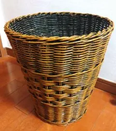 大きめ・円筒形プランターカバー