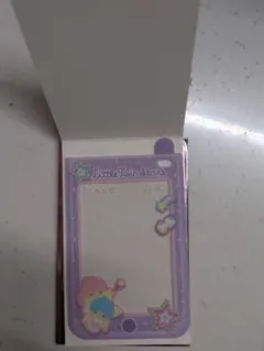 Item thumbnail for item f1977875-bec4-40cd-bfb9-297f0164e62c