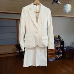 theoryスーツ 　ジャケットとスカートのセット