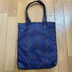 ロベルタディカメリーノのバッグ