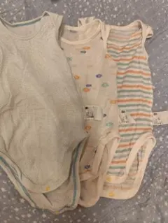 UNIQLOメッシュ肌着5枚セット（魚柄・ストライプ）