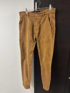 ZARA ブラウン チノパン